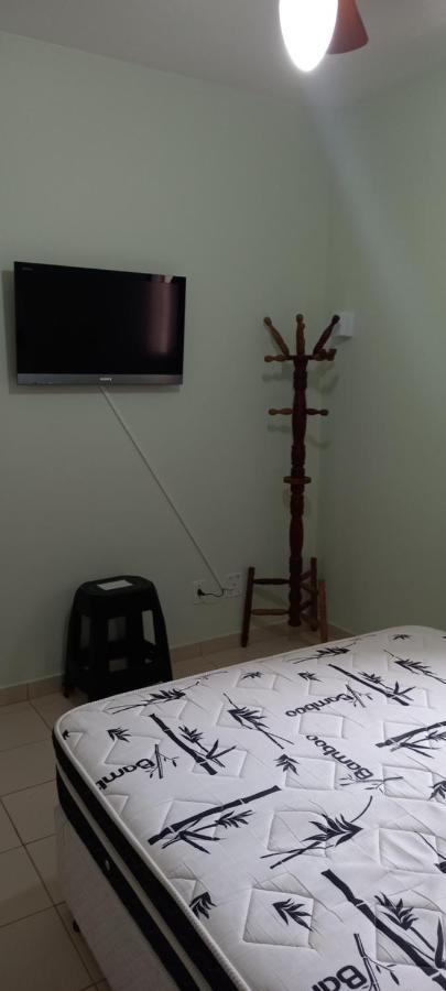 Apartamento Climatizado A 150 Metros Da Praia Ubatuba Exterior photo